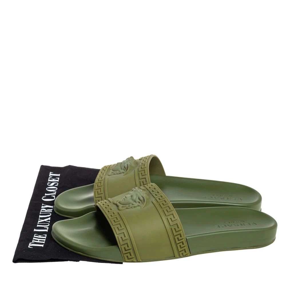 Versace Olive Green Rubber Medusa Slip On Sandal Size 45 For Men 8 Versace Olive Green Rubber Medusa Slip On Sandal Size 45 For Men - Image 8