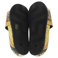 Versace Yellow/Black Baroque Print Rubber Flat Slides Size 41.5 For Men -Versace Official Website luxury men versace new shoes p578735 004