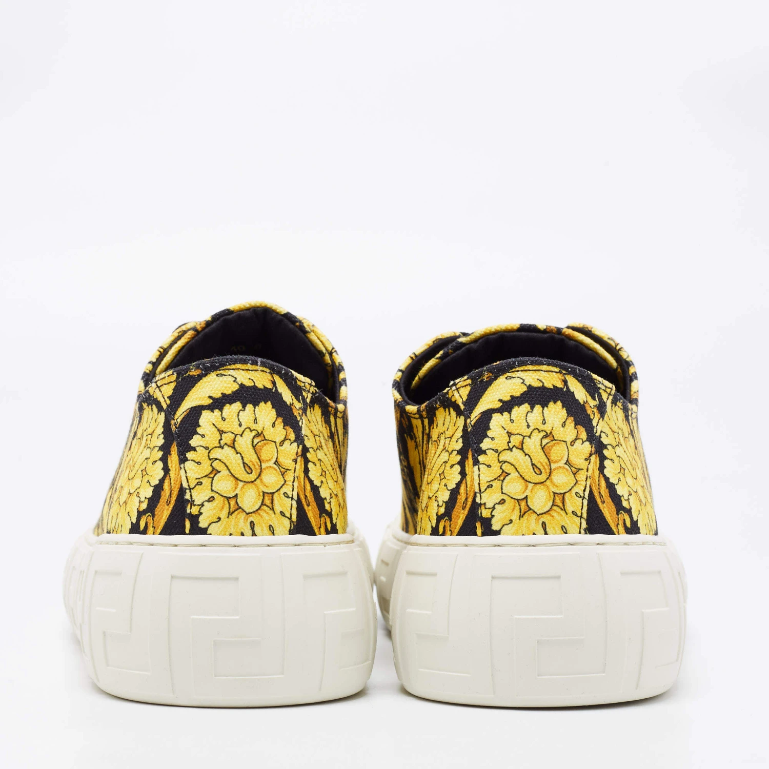 Versace Yellow/Black Barocco Print Canvas Low Top Sneakers Size 40 For Men 5 Versace Yellow/Black Barocco Print Canvas Low Top Sneakers Size 40 For Men - Image 5