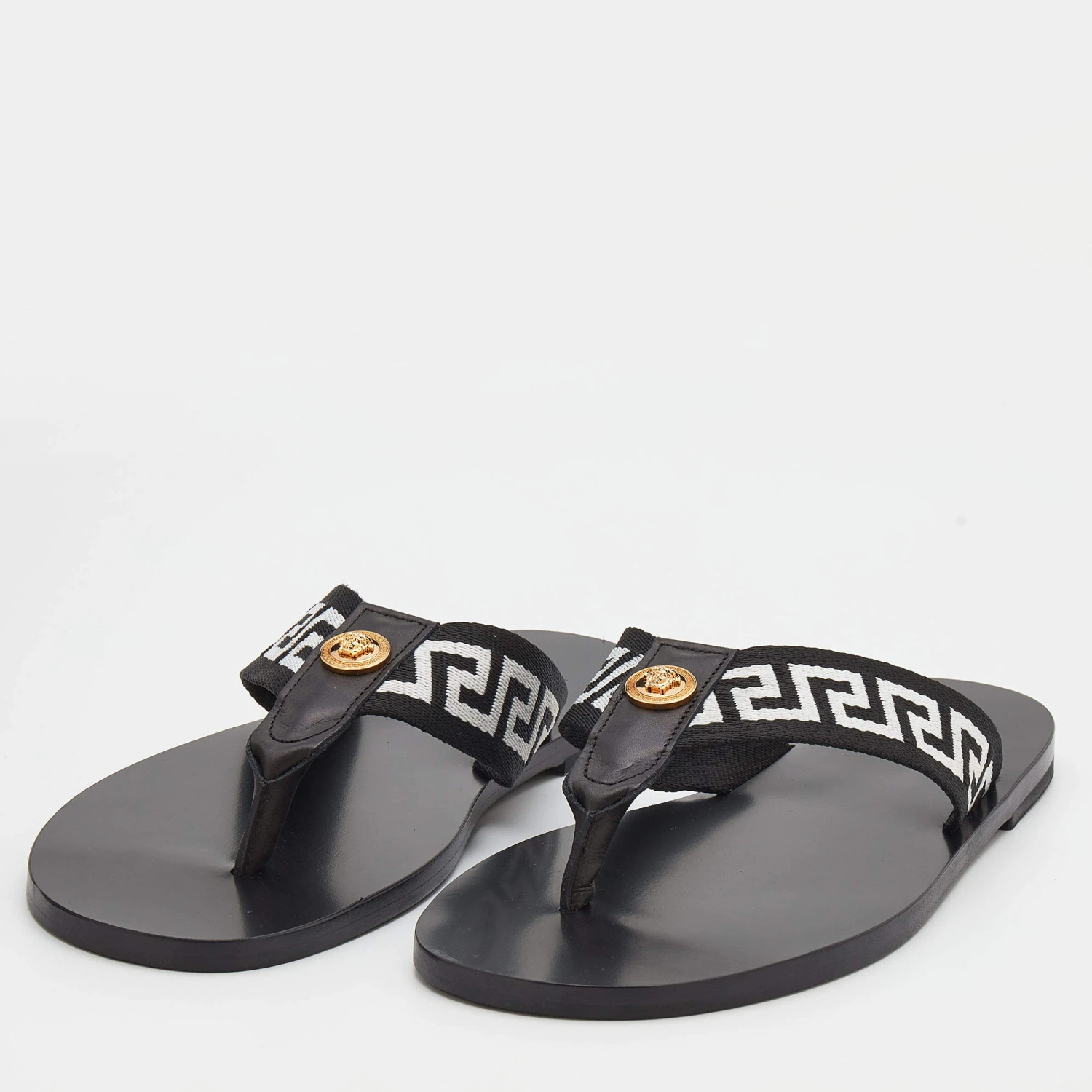 Versace Black/White Leather And Fabric Greca Flat Slide Sandals Size 45 For Men 2 Versace Black/White Leather And Fabric Greca Flat Slide Sandals Size 45 For Men - Image 2