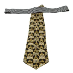 Gianni Versace Vintage Black Insect Print Silk Jacquard Tie For Men -Versace Official Website luxury men versace used accessories p142879 0003
