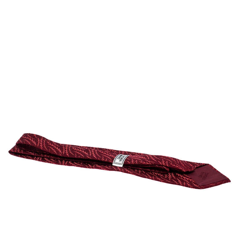 Versace Red Pattern Jacquard Traditional Silk Tie For Men 4 Versace Red Pattern Jacquard Traditional Silk Tie For Men - Image 4