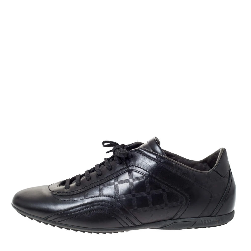 Versace Black Leather Low Top Sneakers Size 44 For Men 2 Versace Black Leather Low Top Sneakers Size 44 For Men - Image 2