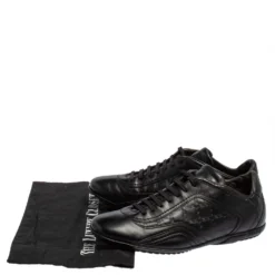 Versace Black Leather Logo Embossed Low Top Sneakers Size 40 For Men -Versace Official Website luxury men versace used shoes p426141 001
