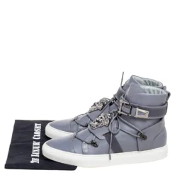 Versace Grey Leather Medusa Plaque Strap High-Top Sneakers Size 41 For Men 15 Versace Grey Leather Medusa Plaque Strap High-Top Sneakers Size 41 For Men -Versace Official Website luxury men versace used shoes p592643 001