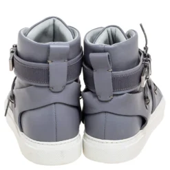 Versace Grey Leather Medusa Plaque Strap High-Top Sneakers Size 41 For Men 12 Versace Grey Leather Medusa Plaque Strap High-Top Sneakers Size 41 For Men -Versace Official Website luxury men versace used shoes p592643 006