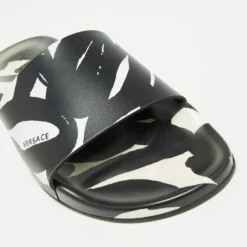 Versace Black/White Rubber Print Slide Sandals Size 43 For Men -Versace Official Website luxury men versace used shoes p661711 006