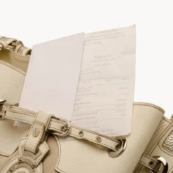 Versace White And Beige Leather Tote For Uncategorized 15 Versace White And Beige Leather Tote For Uncategorized -Versace Official Website luxury uncategorized versace used p38196 008