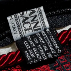 Versace Medusa Red & Black Cotton & Velvet Pillow For Unisex -Versace Official Website luxury unisex versace new home decor and accessories p331763 002