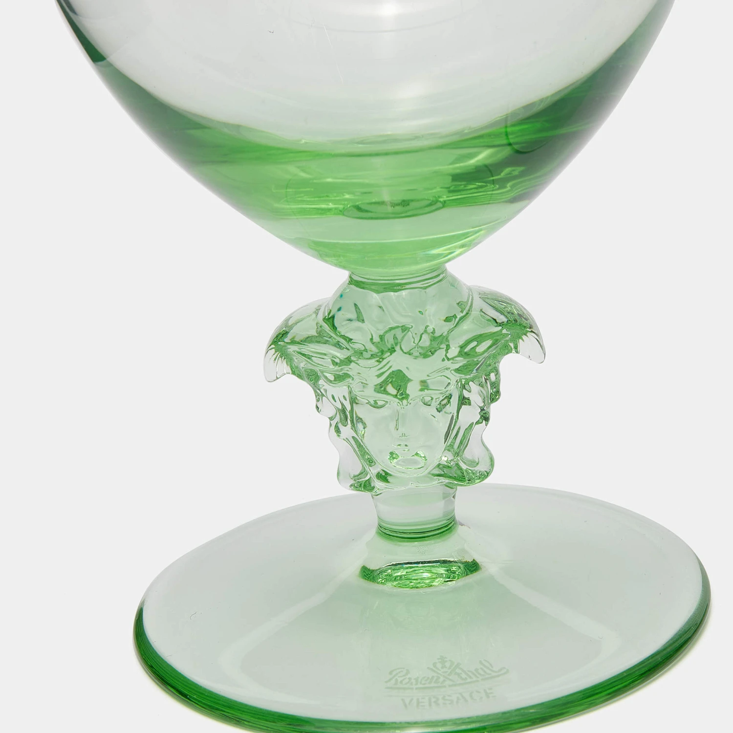 Versace X Rosenthal Medusa Lumiére Mint Tone Crystal Glass Wine Goblets Set Of 2 For Unisex 4 Versace X Rosenthal Medusa Lumiére Mint Tone Crystal Glass Wine Goblets Set Of 2 For Unisex - Image 4