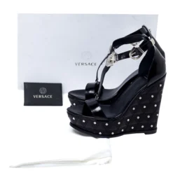 Versace Black Leather T-Strap Quilted Wedge Platform Sandals Size 37.5 For Women -Versace Official Website luxury women versace new shoes p240425 003