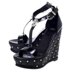 Versace Black Leather T-Strap Quilted Wedge Platform Sandals Size 37.5 For Women -Versace Official Website luxury women versace new shoes p240425 004
