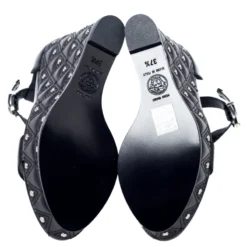 Versace Black Leather T-Strap Quilted Wedge Platform Sandals Size 37.5 For Women -Versace Official Website luxury women versace new shoes p240425 008