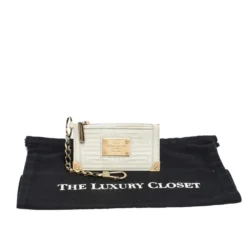 Versace White Quilted Leather Coin Purse And Key Charm For Women -Versace Official Website luxury women versace used accessories p312719 004