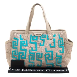 Versace Beige Medusa Print Leather Tote For Women -Versace Official Website luxury women versace used handbags p125525 009