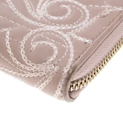 Versace Blush Pink Quilted Leather Vanitas Zip Around Wallet For Women -Versace Official Website luxury women versace used handbags p134909 0010