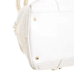 Versace White Quilted Leather Snap Out Of It Tote For Women -Versace Official Website luxury women versace used handbags p155280 0010