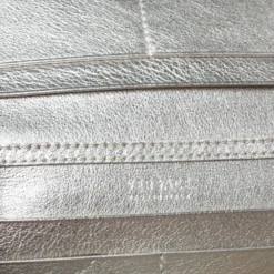 Versace Metallic White Quilted Leather Flap Chain Clutch For Women -Versace Official Website luxury women versace used handbags p260644 004