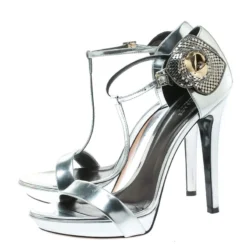 Versace Metallic Silver Patent Leather Flower Detail T Strap Sandals Size 40 For Women -Versace Official Website luxury women versace used shoes p178250 007