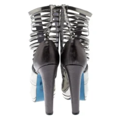 Versace Metallic Silver Leather Pointed Toe Cage Pumps Size 40 For Women -Versace Official Website luxury women versace used shoes p195909 005