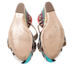 Versace Beige Printed Canvas Wedge Platform Sandals Size 37 For Women -Versace Official Website luxury women versace used shoes p207879 001