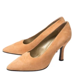 Versace Beige Suede Pointed Toe Pumps Size 38.5 For Women -Versace Official Website luxury women versace used shoes p251164 001