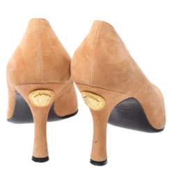 Versace Beige Suede Pointed Toe Pumps Size 38.5 For Women -Versace Official Website luxury women versace used shoes p251164 003