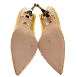 Versace Gold Quilted Leather Pointed Toe Pumps Size 38 For Women -Versace Official Website luxury women versace used shoes p272740 001