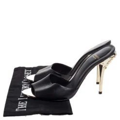 Versace Black Leather Medusa Heel Slide Sandals Size 37 For Women 15 Versace Black Leather Medusa Heel Slide Sandals Size 37 For Women -Versace Official Website luxury women versace used shoes p322489 001