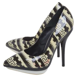 Versace Off White/Light Black Patent Leather Pointed Toe Pumps Size 39 For Women -Versace Official Website luxury women versace used shoes p403142 009