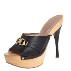 Versace Black Leather Slide Sandals Size 37 For Women