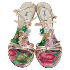 Versace Metallic Gold Leather Flower Detail T-Strap Sandals Size 38.5 For Women -Versace Official Website luxury women versace used shoes p446901 009