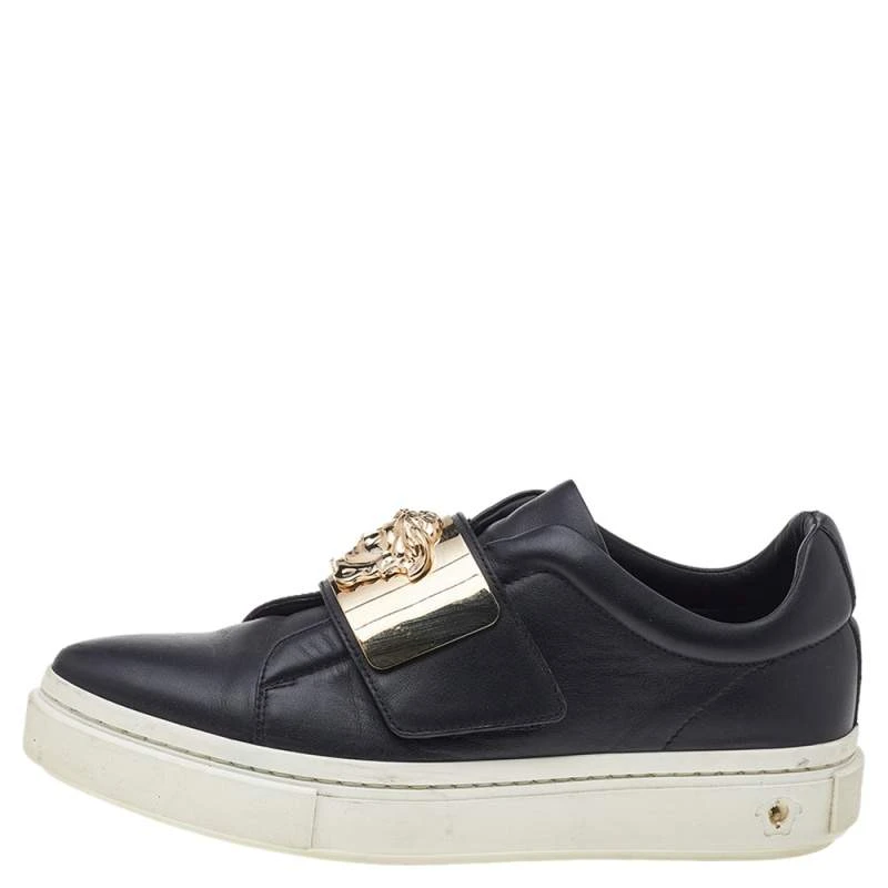 Versace Black Leather Medusa Embellished Velcro Strap Low Top Sneakers Size 37 For Women 2 Versace Black Leather Medusa Embellished Velcro Strap Low Top Sneakers Size 37 For Women - Image 2