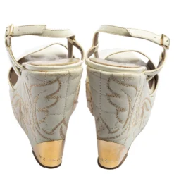 Versace White Patent Leather Quilted Wedge Platform Sandals Size 38 For Women -Versace Official Website luxury women versace used shoes p572839 004