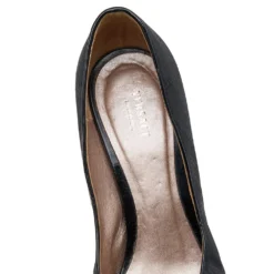 Versace Black Fabric And Patent Leather Medusa Pumps Size 37 For Women -Versace Official Website luxury women versace used shoes p599693 005