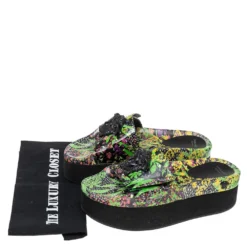 Versace Multicolor Flower Print Patent Leather Medusa Slide Sandals Size 39 For Women -Versace Official Website luxury women versace used shoes p609953 003