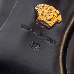 Versace Black Leather Medusa Head Pointed-Toe Pumps Size 38 For Women -Versace Official Website luxury women versace used shoes p610438 008