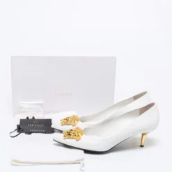 Versace White Leather Medusa Pointed Pumps Size 39 For Women -Versace Official Website luxury women versace used shoes p631541 008