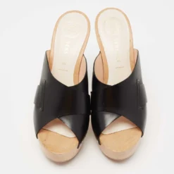 Versace Black Leather And Wooden Platform Slide Sandals Size 38.5 For Women -Versace Official Website luxury women versace used shoes p644680 005