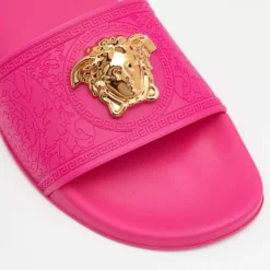 Versace Fuchsia Rubber Palazzo Pool Slides Size 41 For Women -Versace Official Website luxury women versace used shoes p675457 008