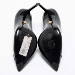 Versace Black Patent Leather Medusa Pumps Size 37 For Women -Versace Official Website luxury women versace used shoes p681750 003
