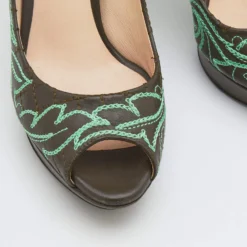 Versace Olive Brown Embroidered Leather Peep Toe Platform Pumps Size 36 For Women -Versace Official Website luxury women versace used shoes p690540 006